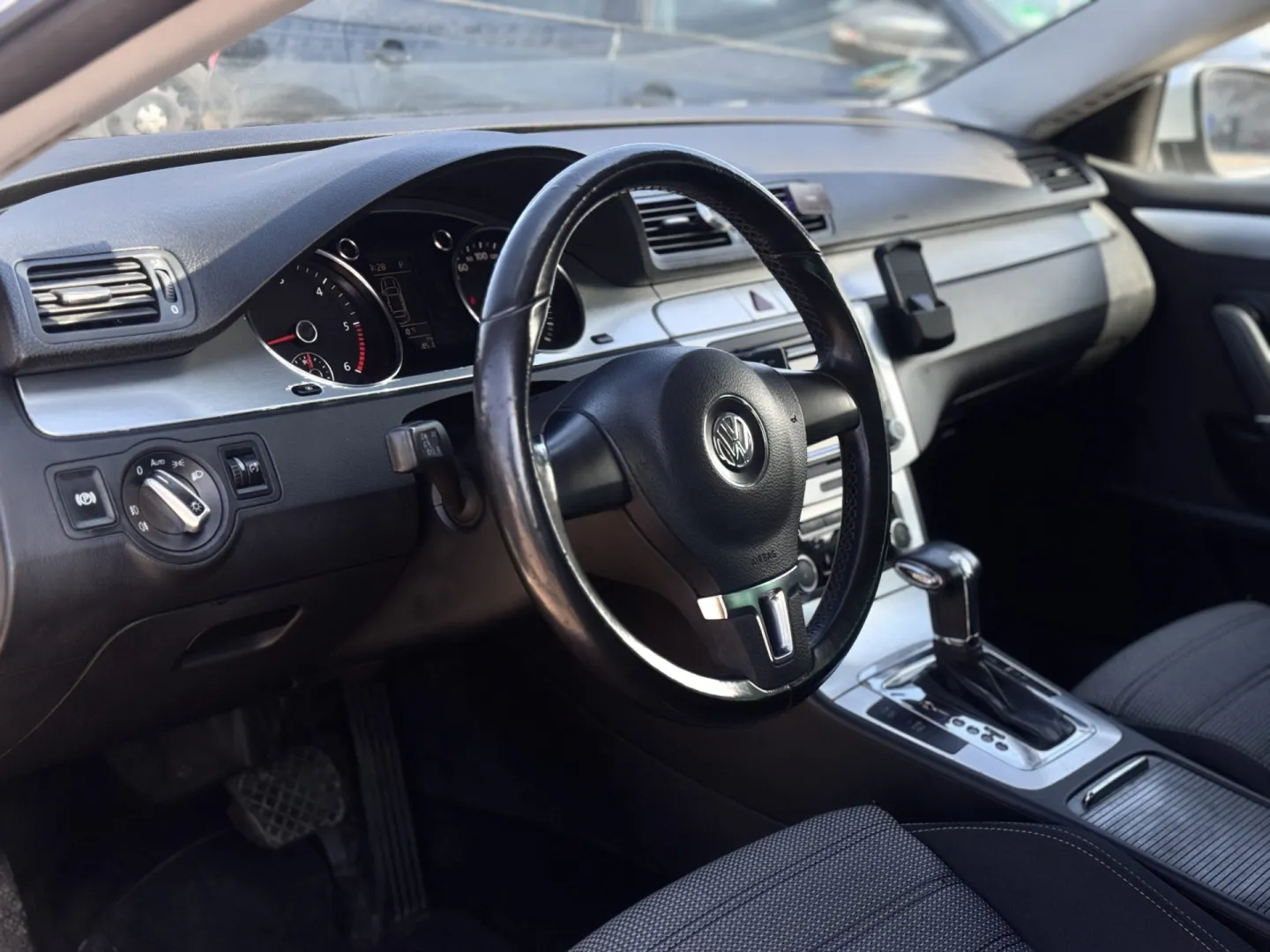 Cumpara/ Vinde online Volkswagen Passat CC 2009 SH, la cel mai bun pret pentru tine!