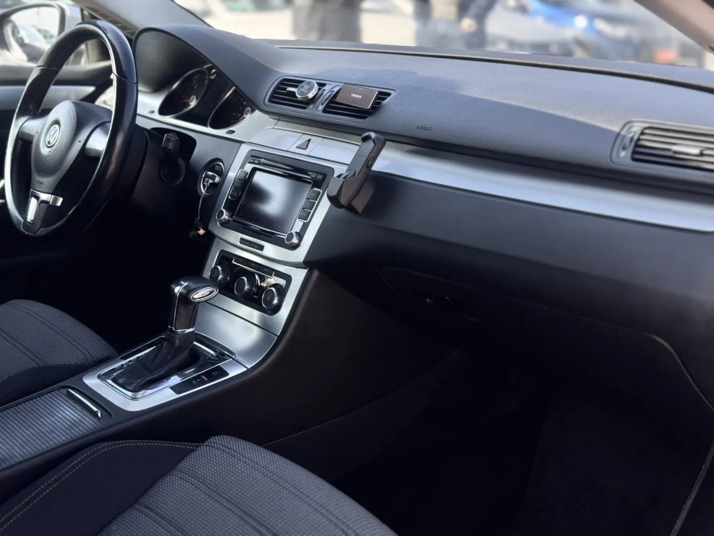 Cumpara/ Vinde online Volkswagen Passat CC 2009 SH, la cel mai bun pret pentru tine!