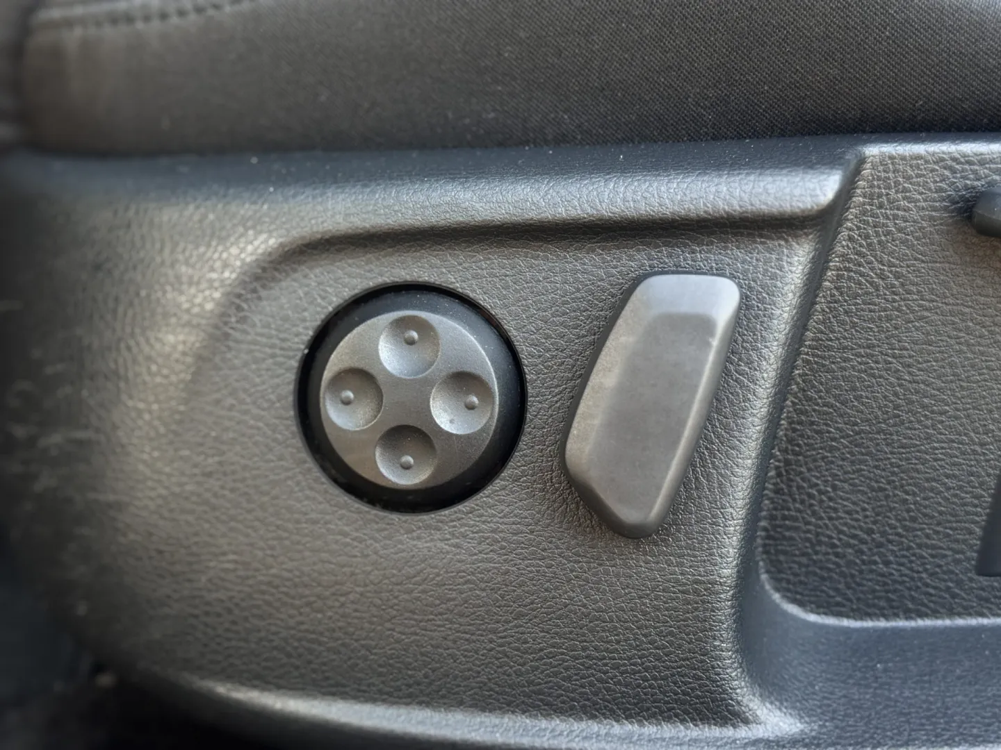 Cumpara/ Vinde online Volkswagen Passat CC 2009 SH, la cel mai bun pret pentru tine!