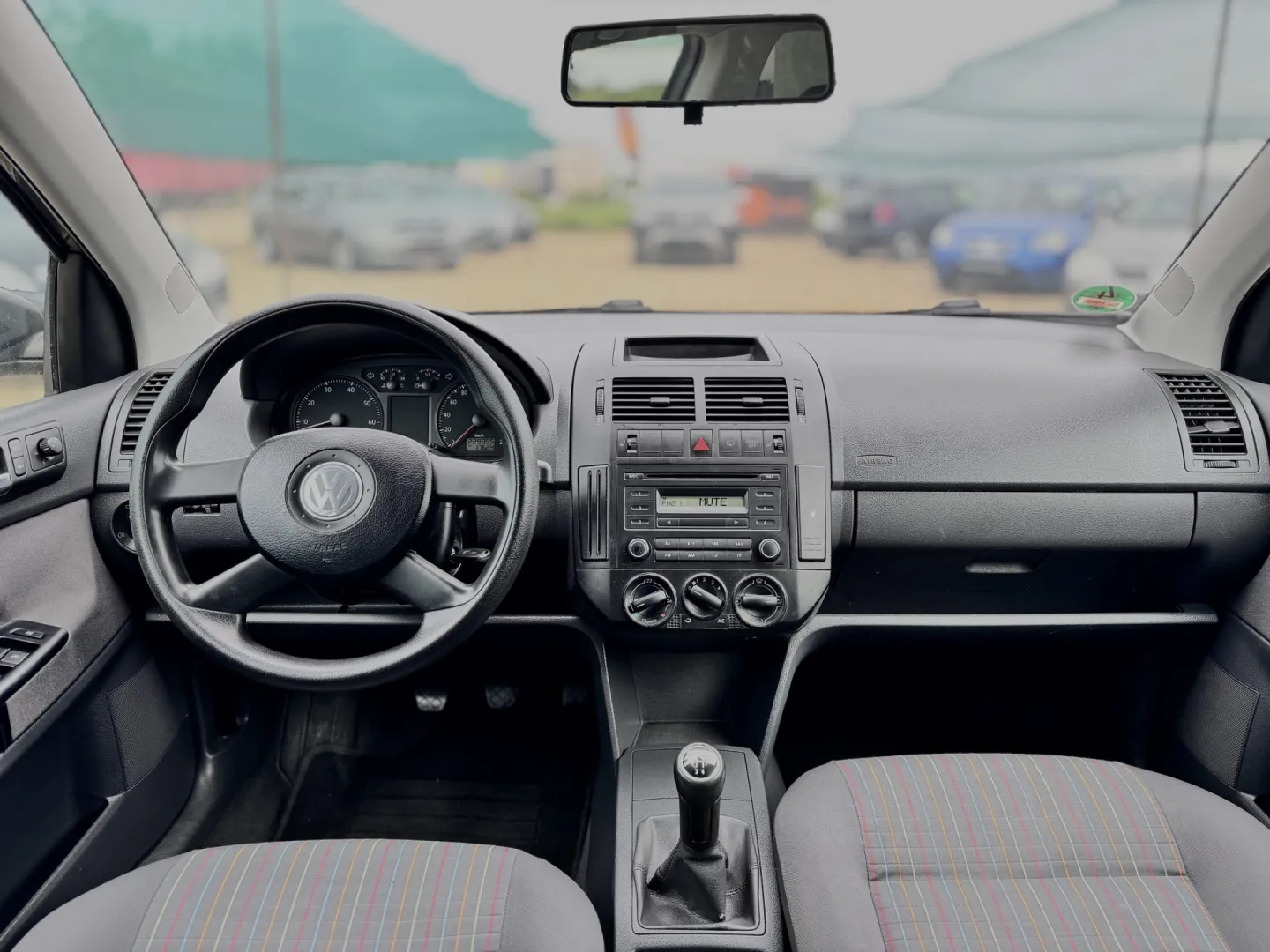Cumpara/ Vinde online Volkswagen Polo 2006 SH, la cel mai bun pret pentru tine!