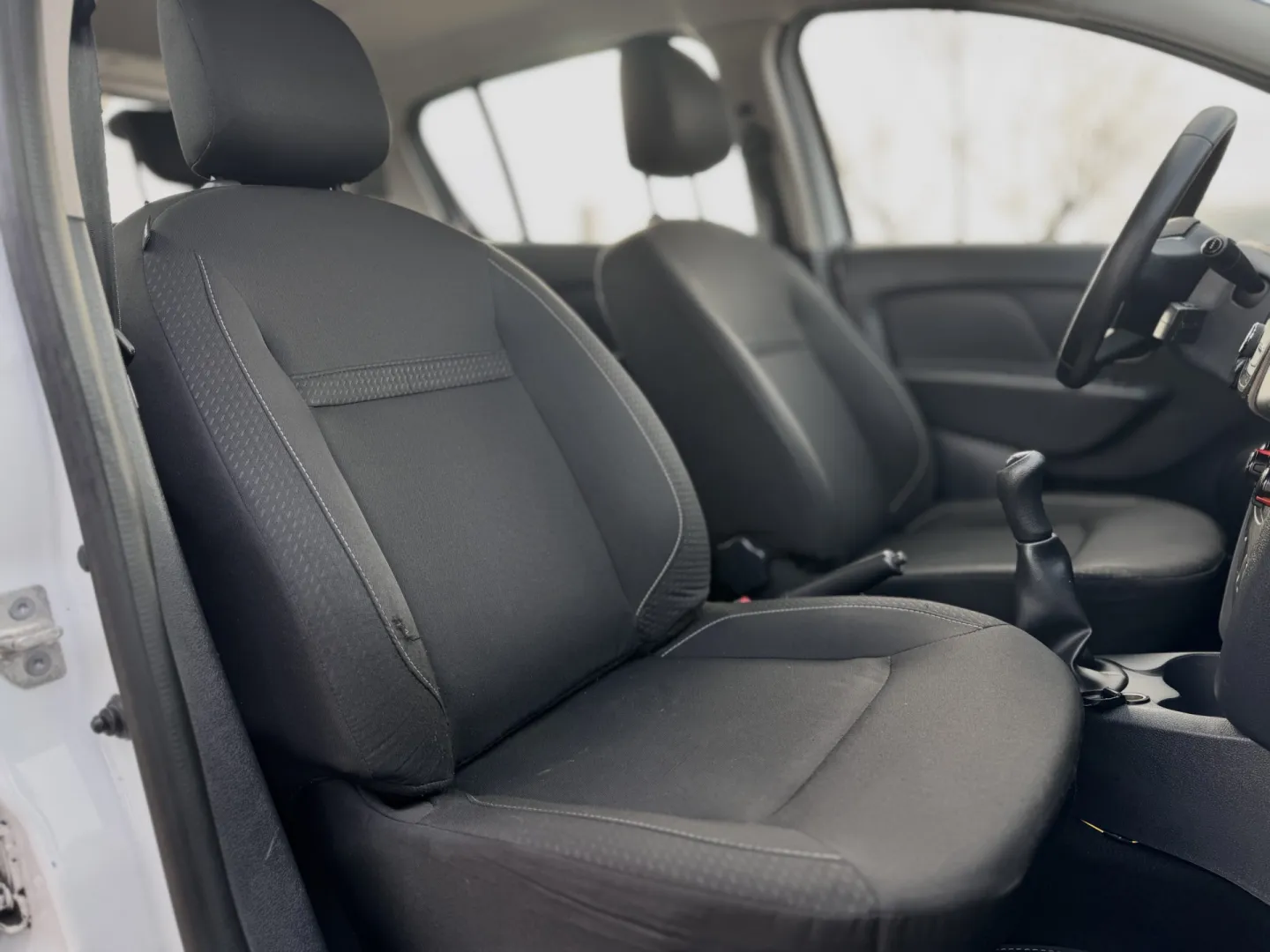 Cumpara/ Vinde online Dacia Sandero 2018 SH, la cel mai bun pret pentru tine!