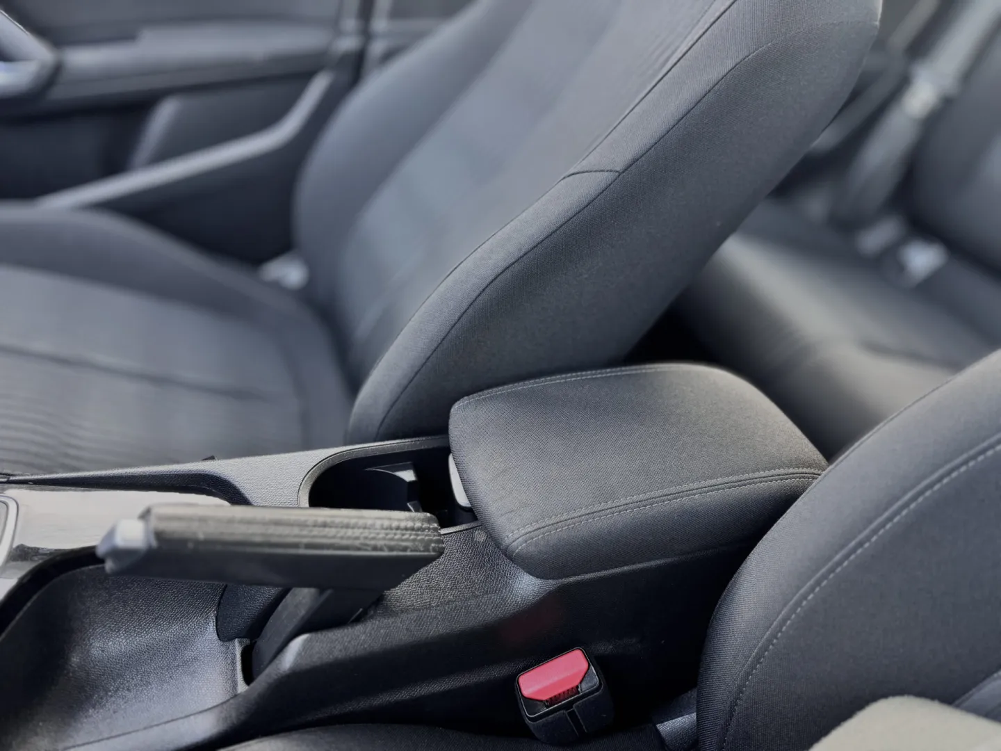 Cumpara/ Vinde online Peugeot 308 2016 SH, la cel mai bun pret pentru tine!