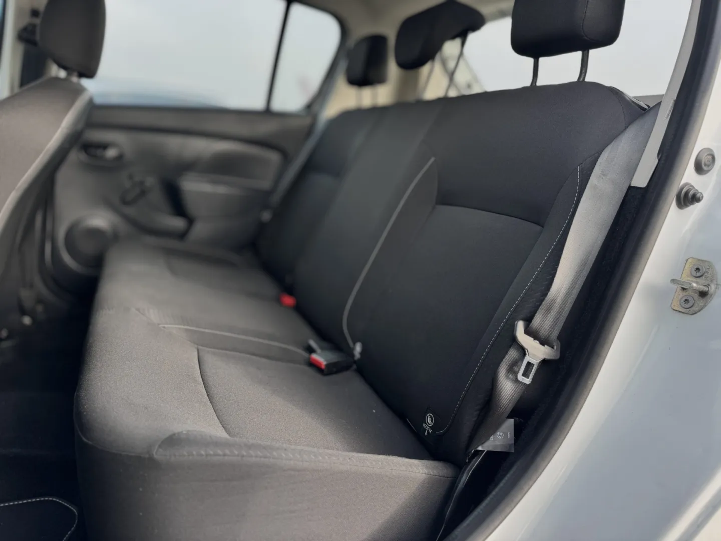 Cumpara/ Vinde online Dacia Sandero 2018 SH, la cel mai bun pret pentru tine!