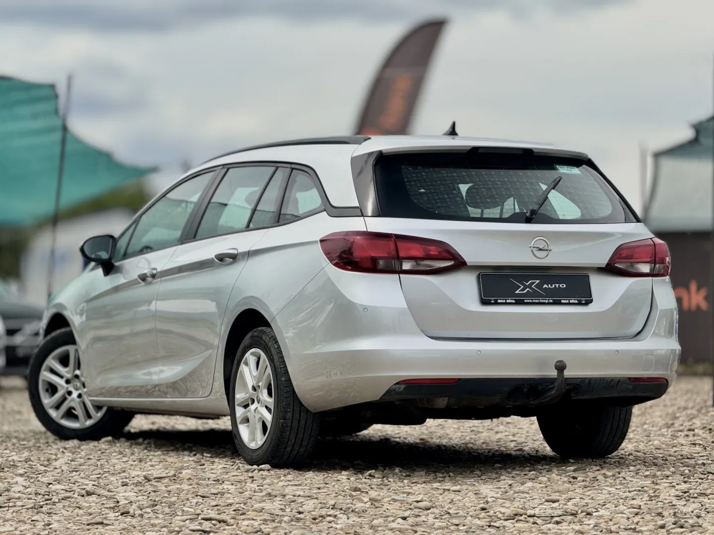 Cumpara/ Vinde online Opel Astra 2016 SH, la cel mai bun pret pentru tine!