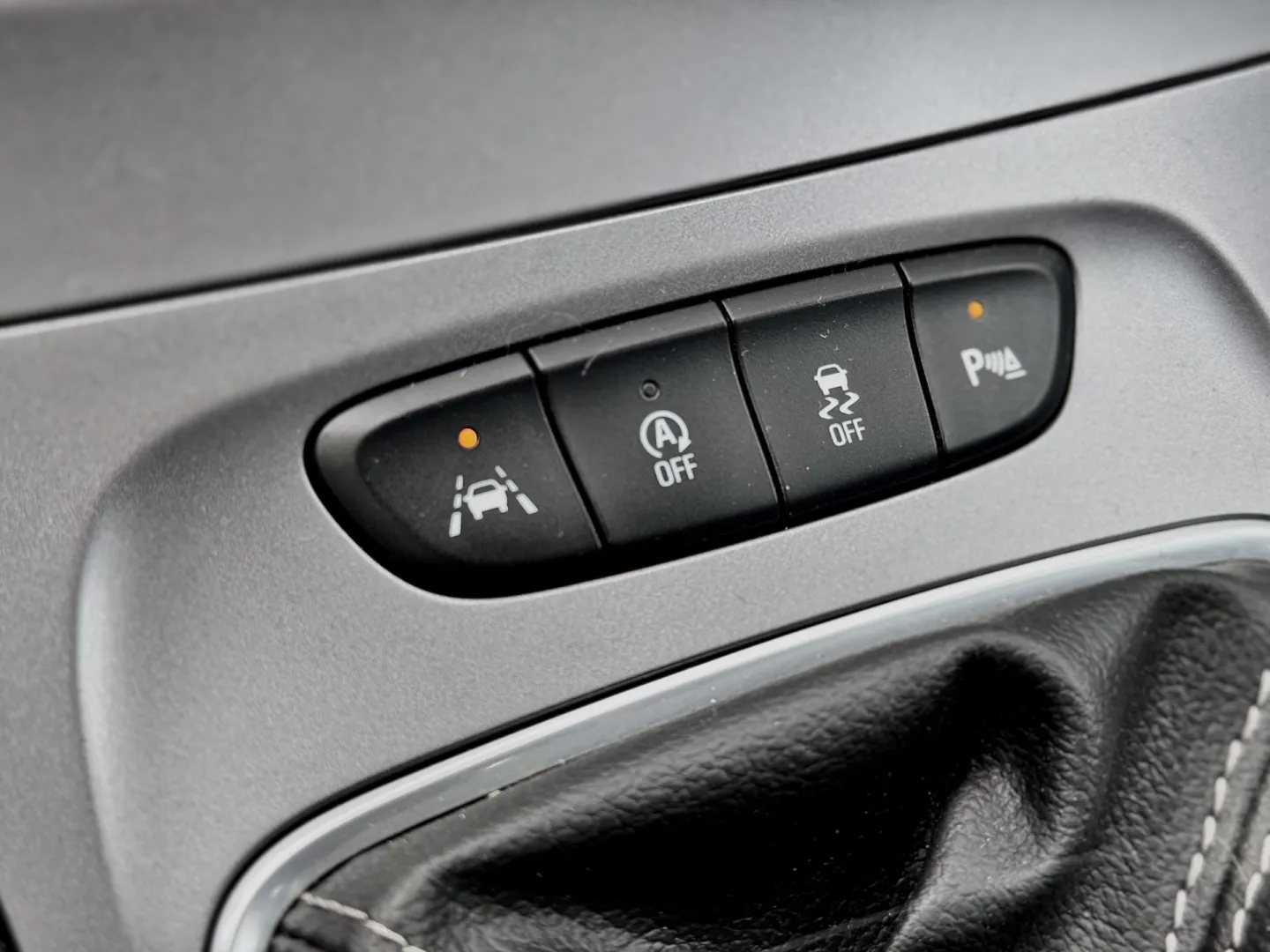 Cumpara/ Vinde online Opel Astra 2016 SH, la cel mai bun pret pentru tine!