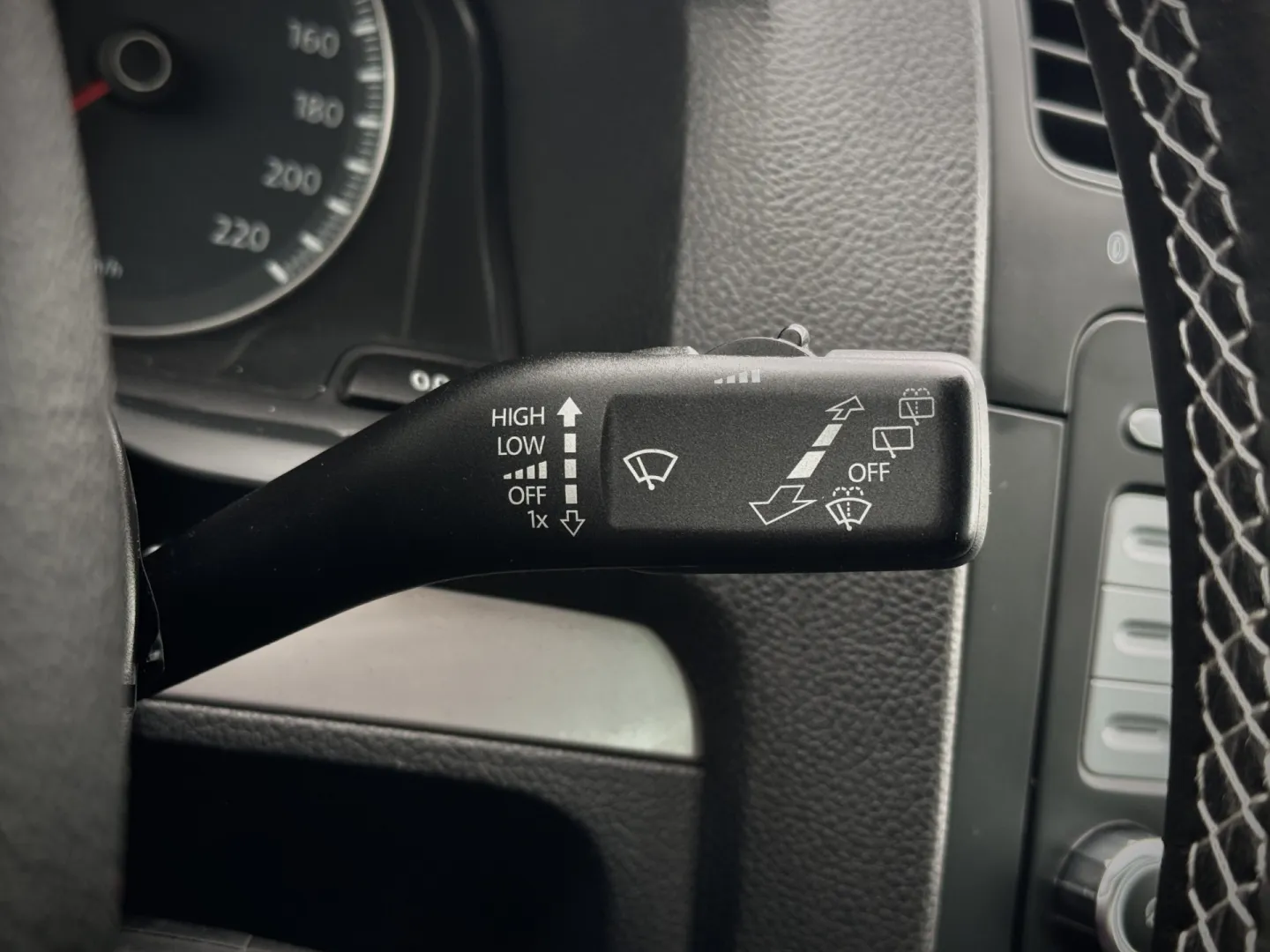 Cumpara/ Vinde online Volkswagen Golf 2007 SH, la cel mai bun pret pentru tine!