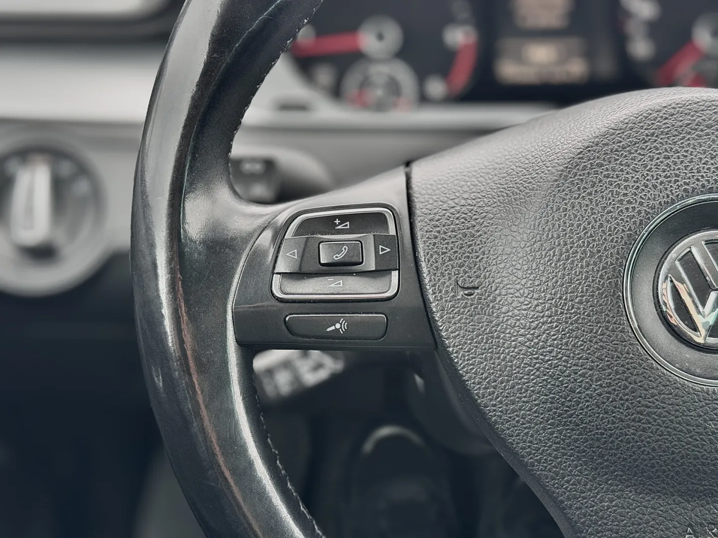 Cumpara/ Vinde online Volkswagen Passat CC 2012 SH, la cel mai bun pret pentru tine!