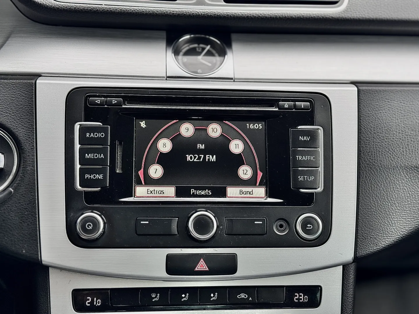 Cumpara/ Vinde online Volkswagen Passat CC 2012 SH, la cel mai bun pret pentru tine!