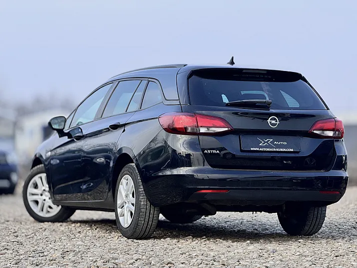 Cumpără / Vinde Opel Astra 2017 SH, la cel mai bun pret pentru tine!