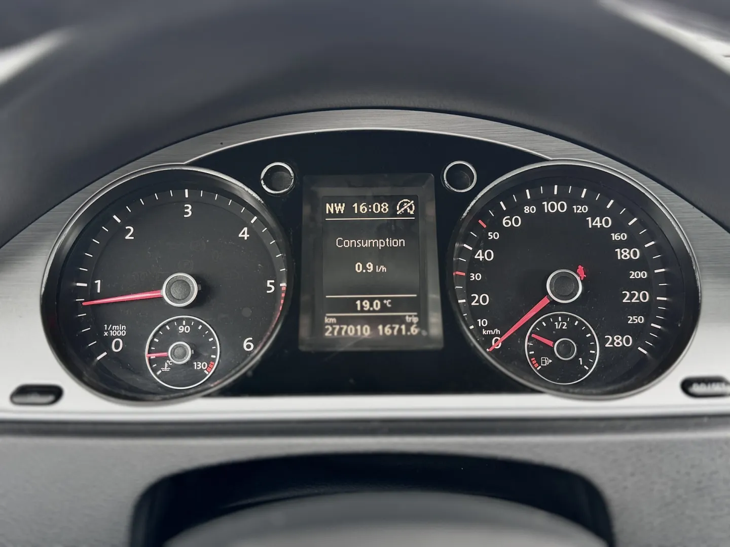 Cumpara/ Vinde online Volkswagen Passat CC 2012 SH, la cel mai bun pret pentru tine!
