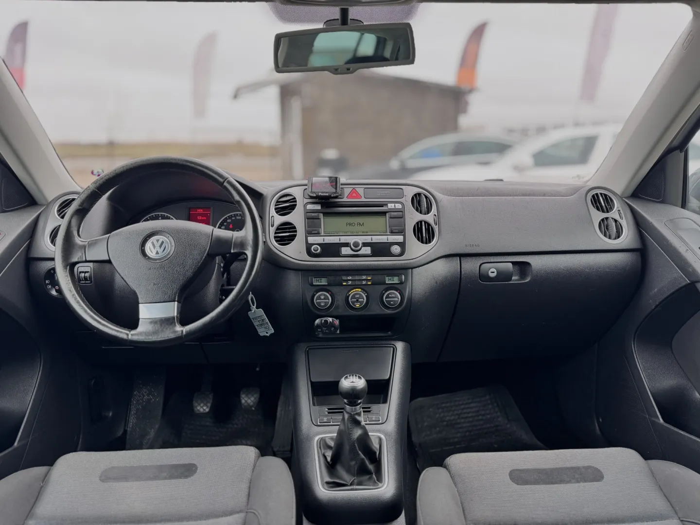 Cumpara/ Vinde online Volkswagen Tiguan 2008 SH, la cel mai bun pret pentru tine!