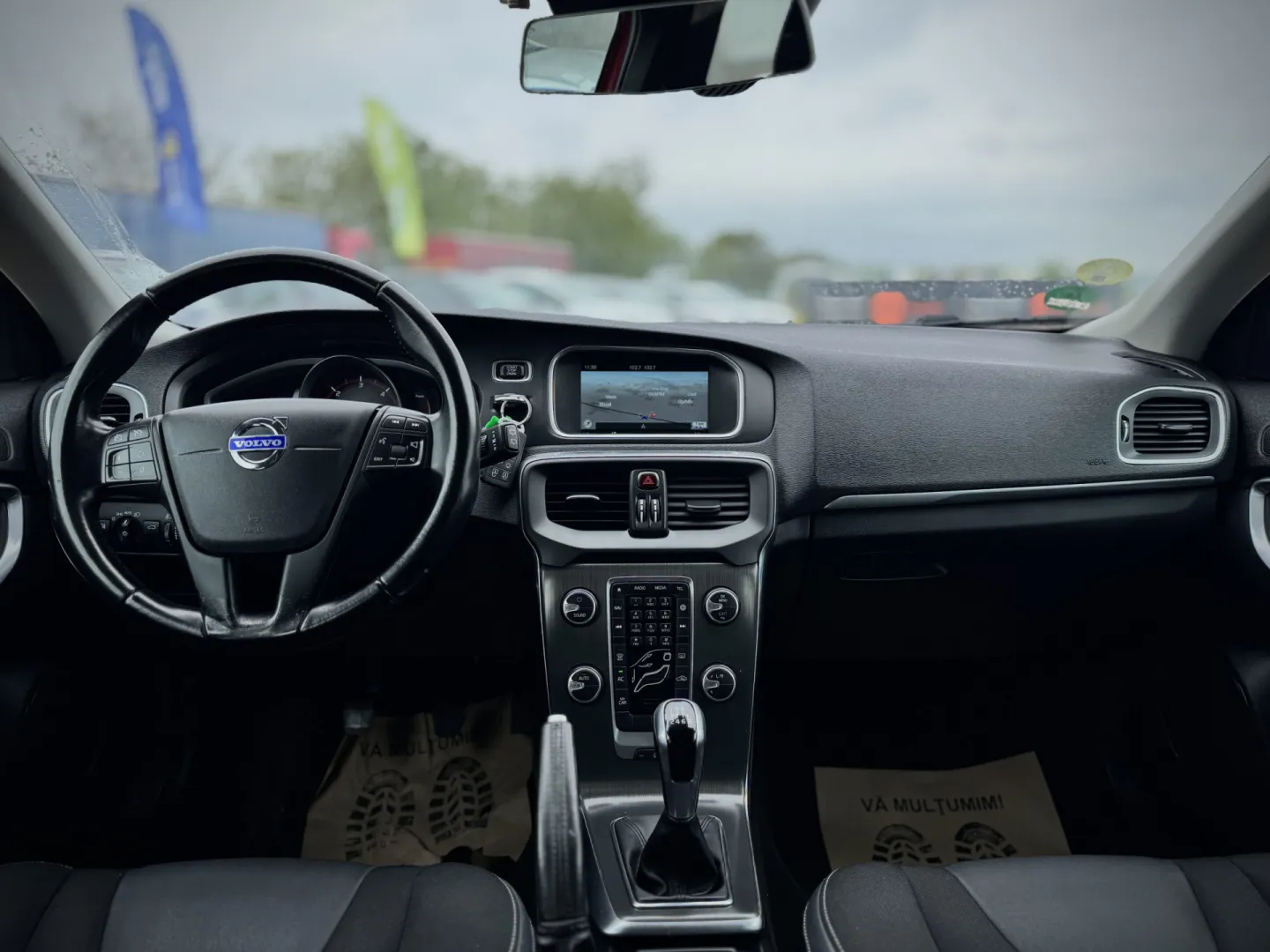 Cumpara/ Vinde online Volvo V40 2014 SH, la cel mai bun pret pentru tine!