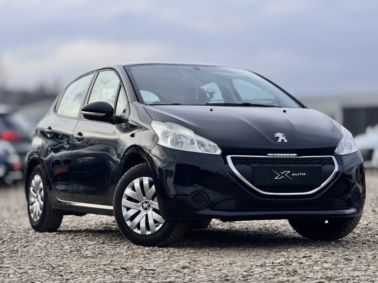 Cumpara/ Vinde online Peugeot 208 2012 SH, la cel mai bun pret pentru tine!