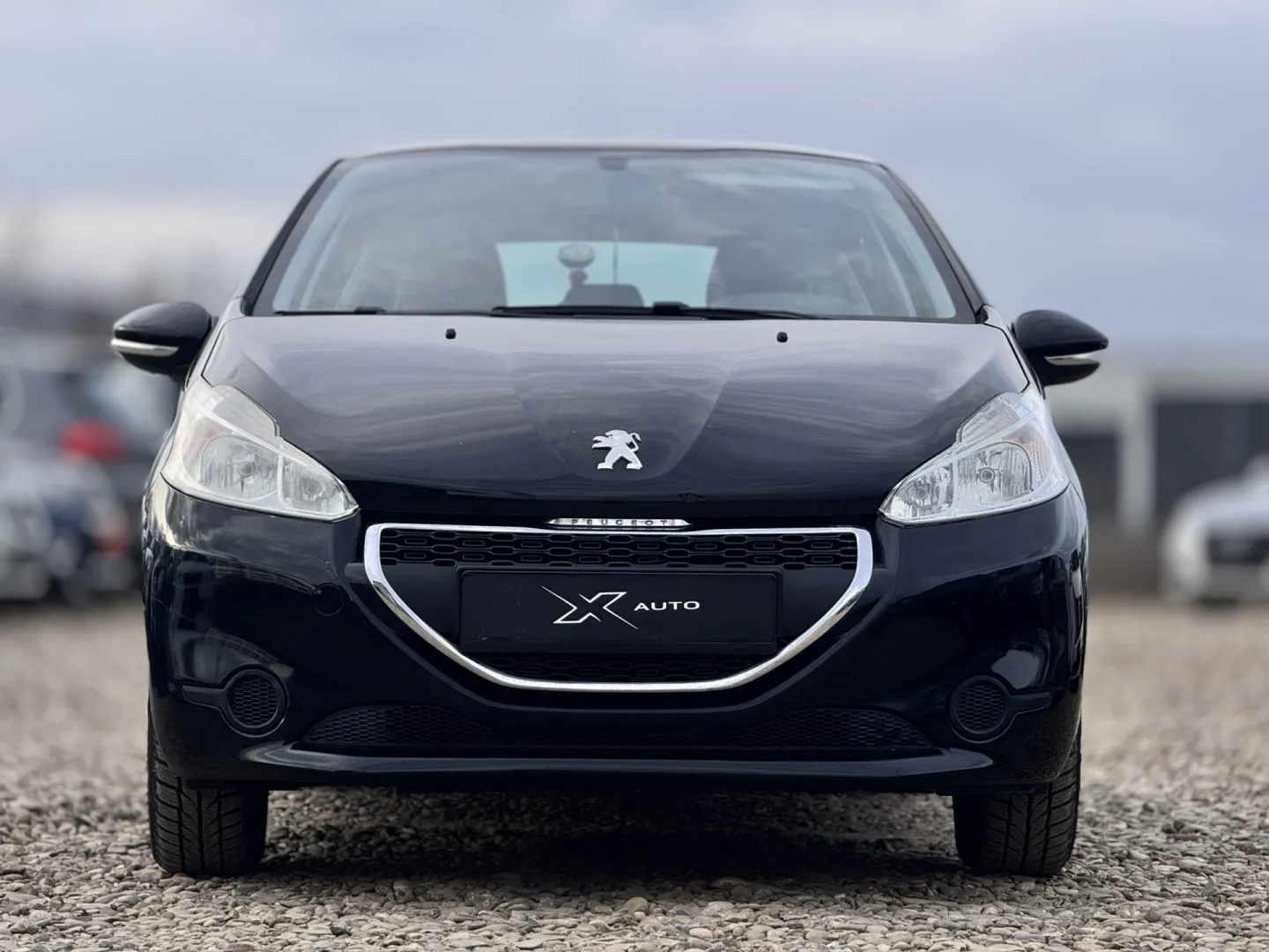Cumpara/ Vinde online Peugeot 208 2012 SH, la cel mai bun pret pentru tine!