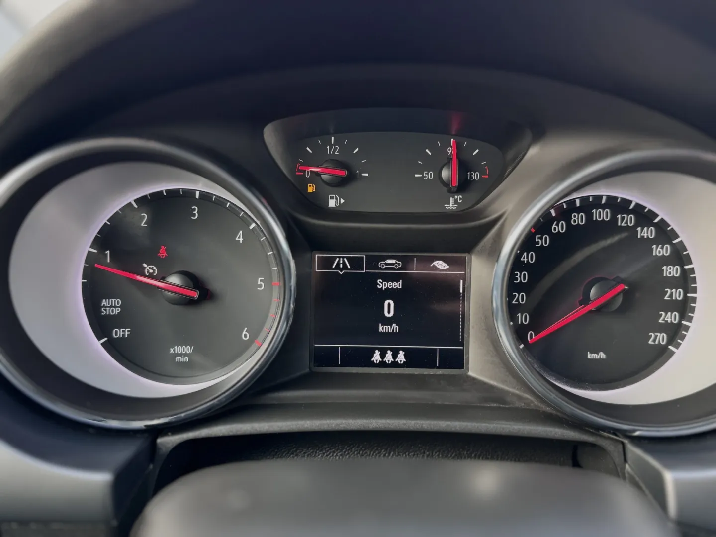 Cumpara/ Vinde online Opel Astra 2017 SH, la cel mai bun pret pentru tine!