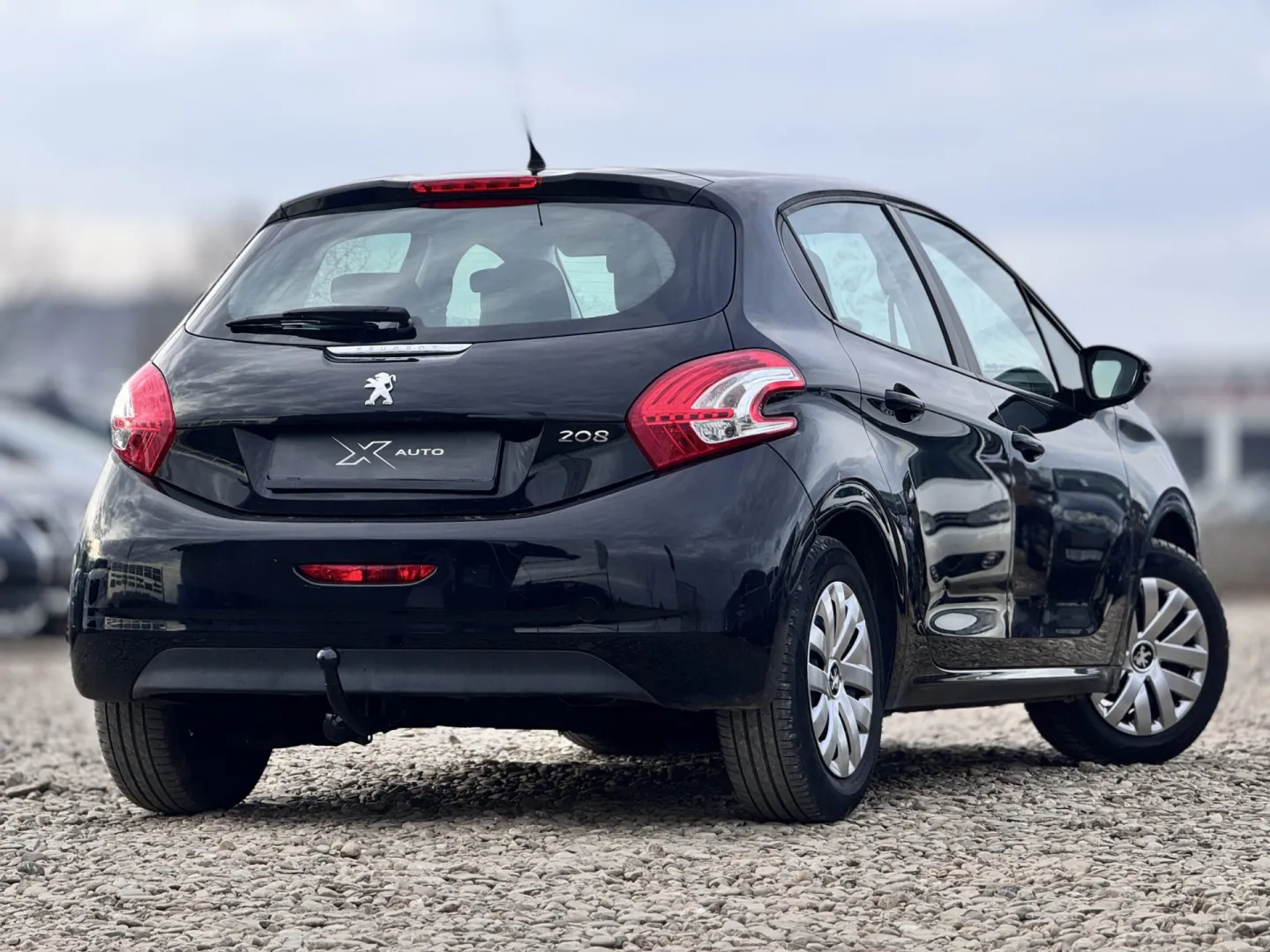 Cumpara/ Vinde online Peugeot 208 2012 SH, la cel mai bun pret pentru tine!