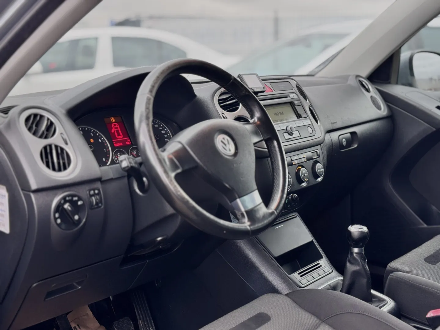 Cumpara/ Vinde online Volkswagen Tiguan 2008 SH, la cel mai bun pret pentru tine!