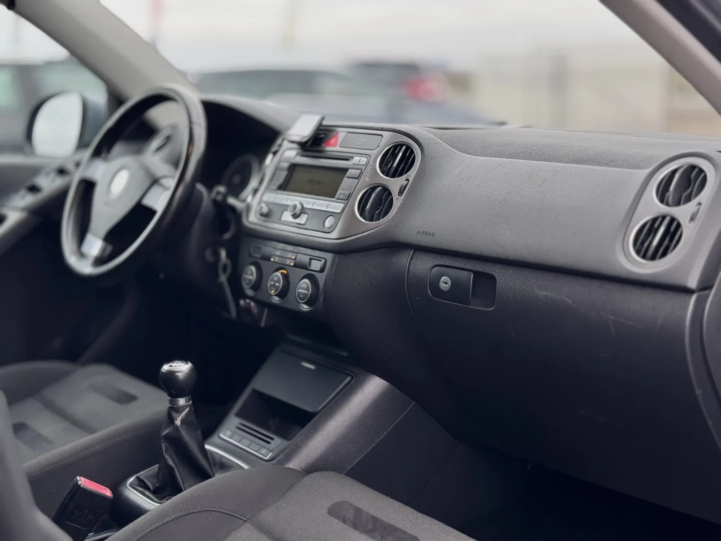 Cumpara/ Vinde online Volkswagen Tiguan 2008 SH, la cel mai bun pret pentru tine!