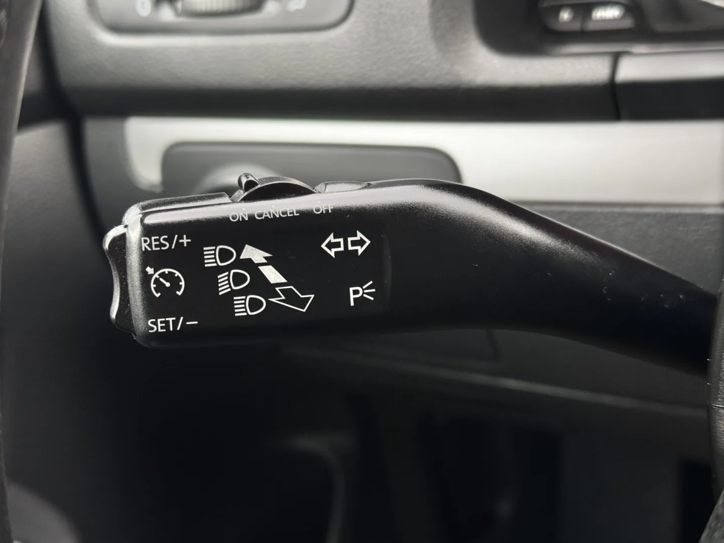 Cumpara/ Vinde online Volkswagen Golf 2008 SH, la cel mai bun pret pentru tine!