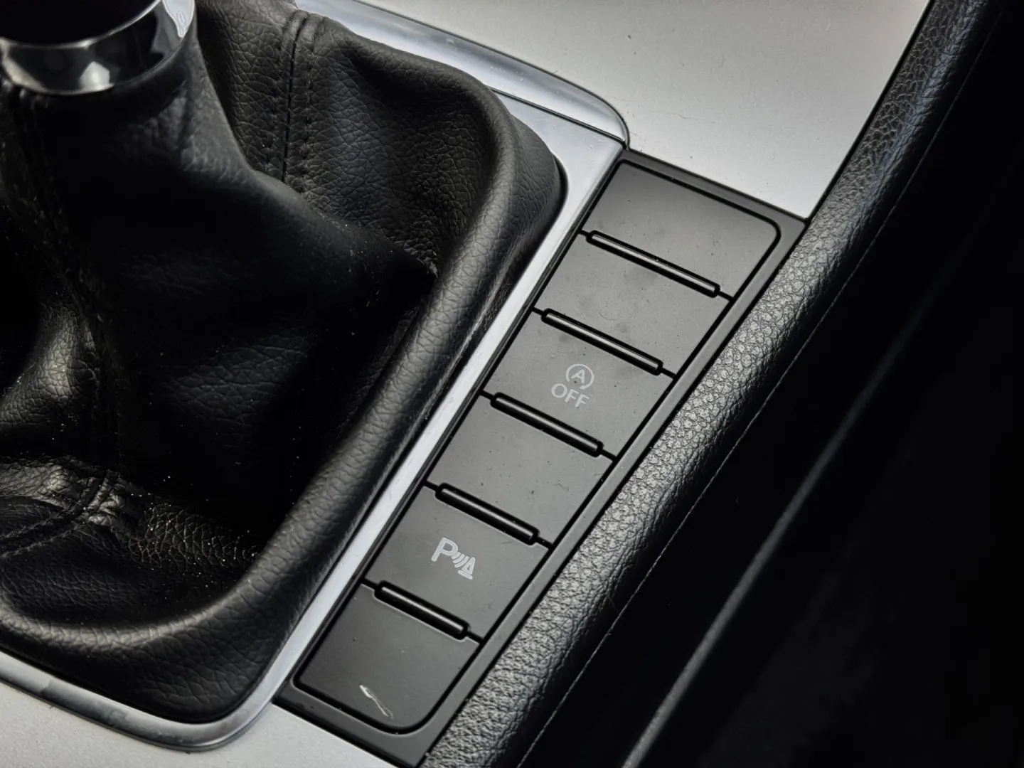 Cumpara/ Vinde online Volkswagen Passat 2012 SH, la cel mai bun pret pentru tine!