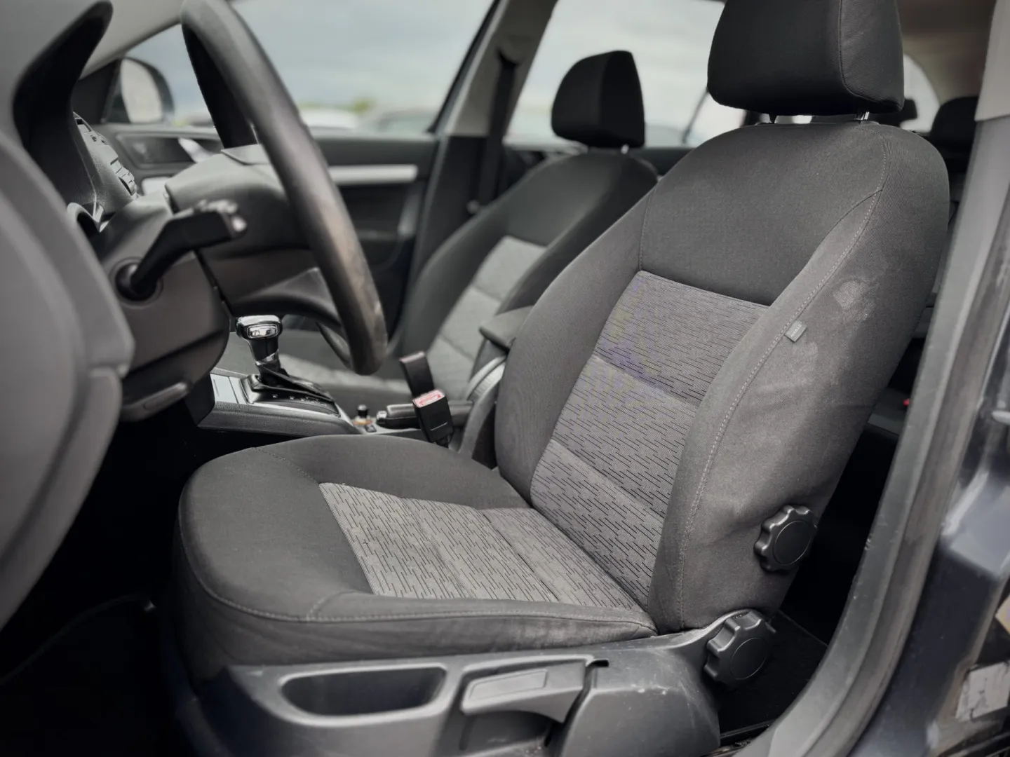 Cumpara/ Vinde online Skoda Octavia 2010 SH, la cel mai bun pret pentru tine!