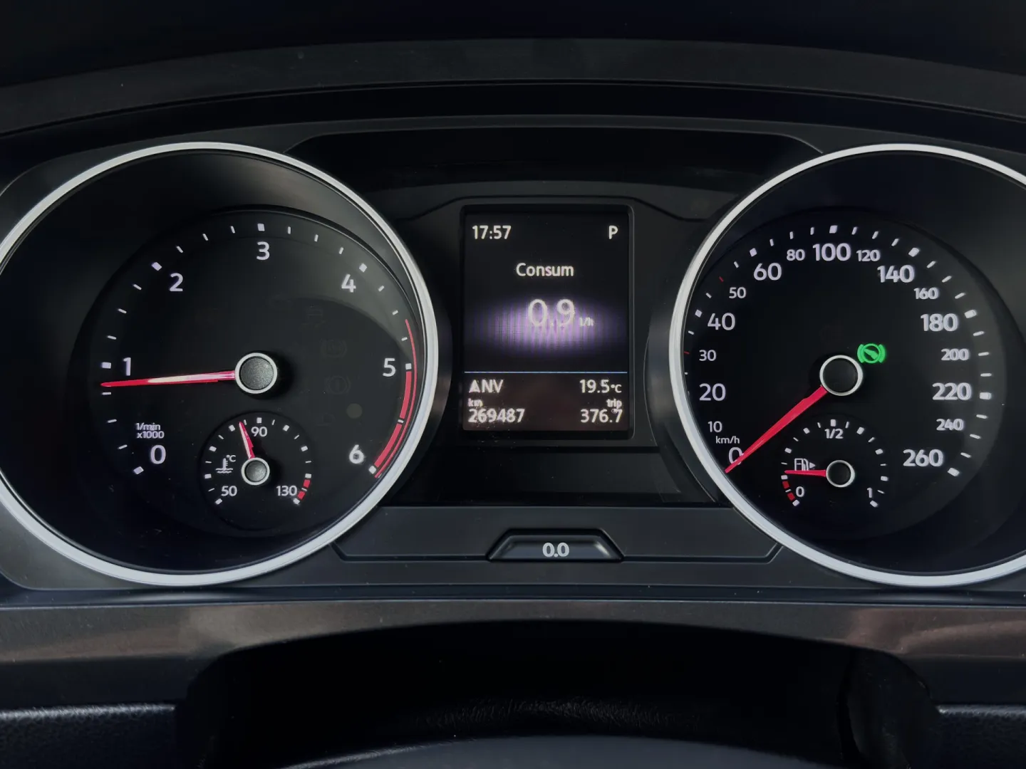 Cumpara/ Vinde online Volkswagen Tiguan 2017 SH, la cel mai bun pret pentru tine!