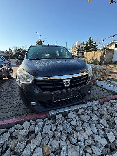 Cumpără / Vinde Dacia Lodgy 2013 SH, la cel mai bun pret pentru tine!