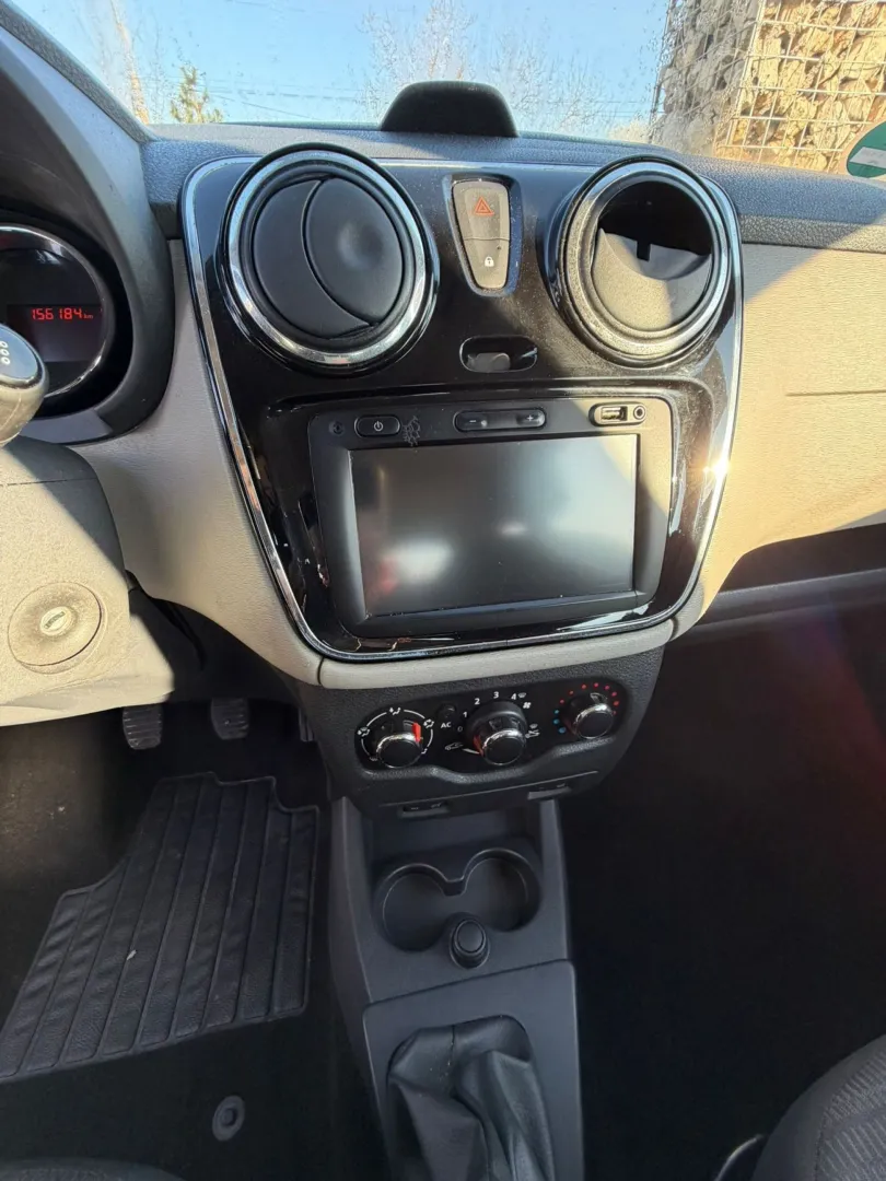 Cumpara/ Vinde online Dacia Lodgy 2013 SH, la cel mai bun pret pentru tine!
