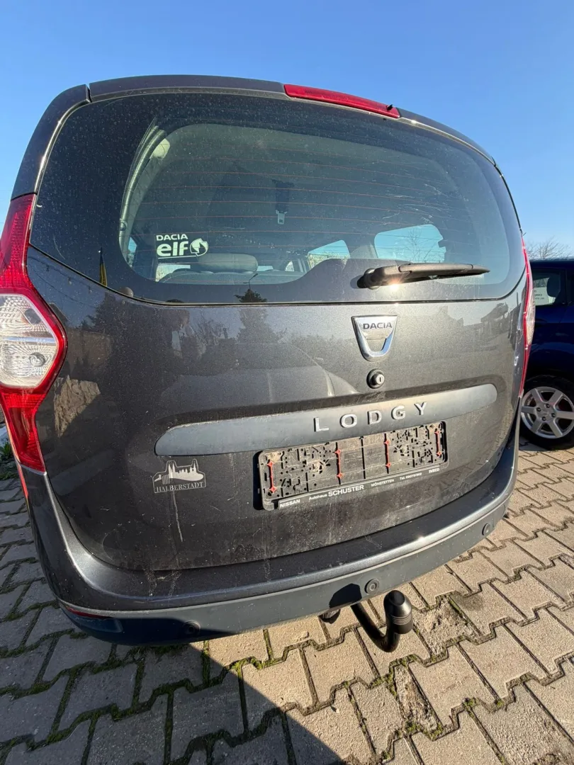 Cumpara/ Vinde online Dacia Lodgy 2013 SH, la cel mai bun pret pentru tine!