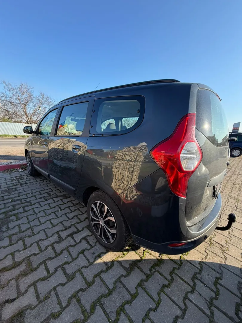 Cumpara/ Vinde online Dacia Lodgy 2013 SH, la cel mai bun pret pentru tine!