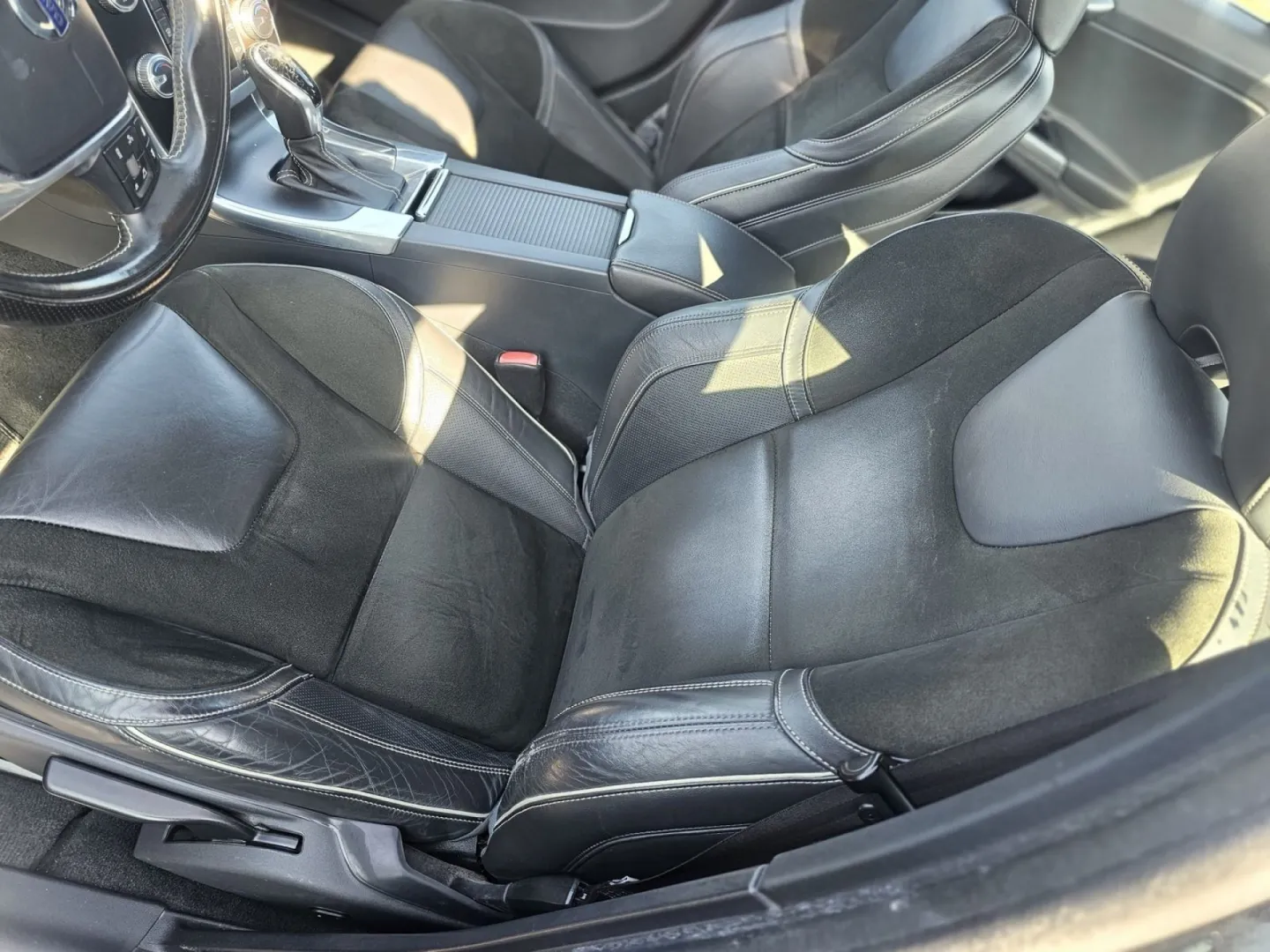 Cumpara/ Vinde online Volvo S60 2016 SH, la cel mai bun pret pentru tine!