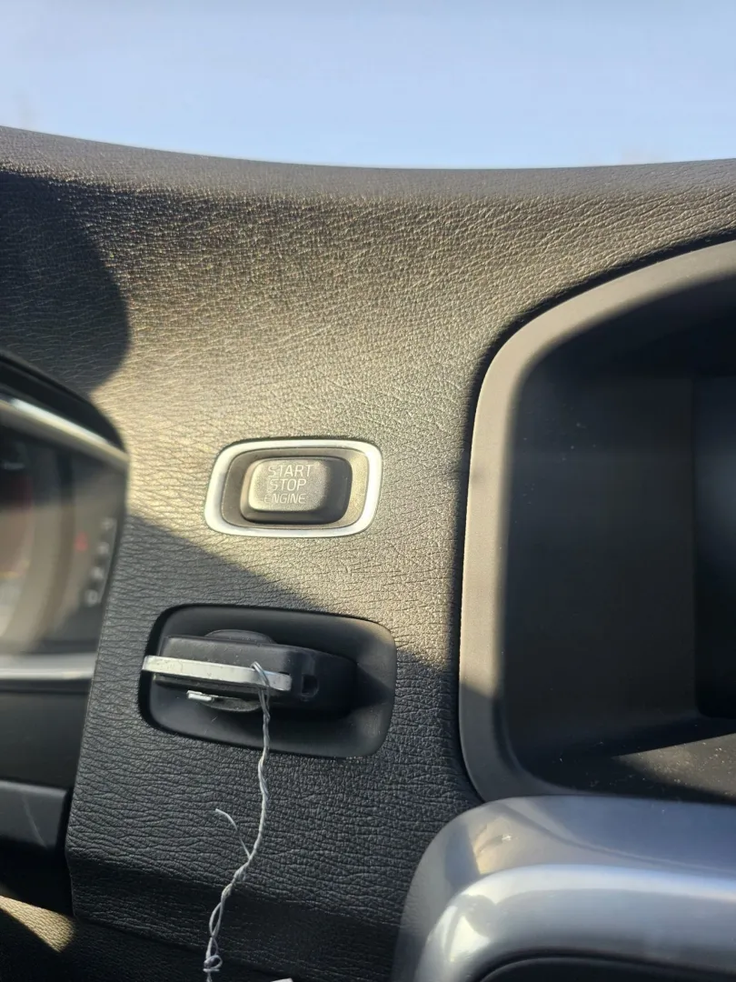 Cumpara/ Vinde online Volvo S60 2016 SH, la cel mai bun pret pentru tine!