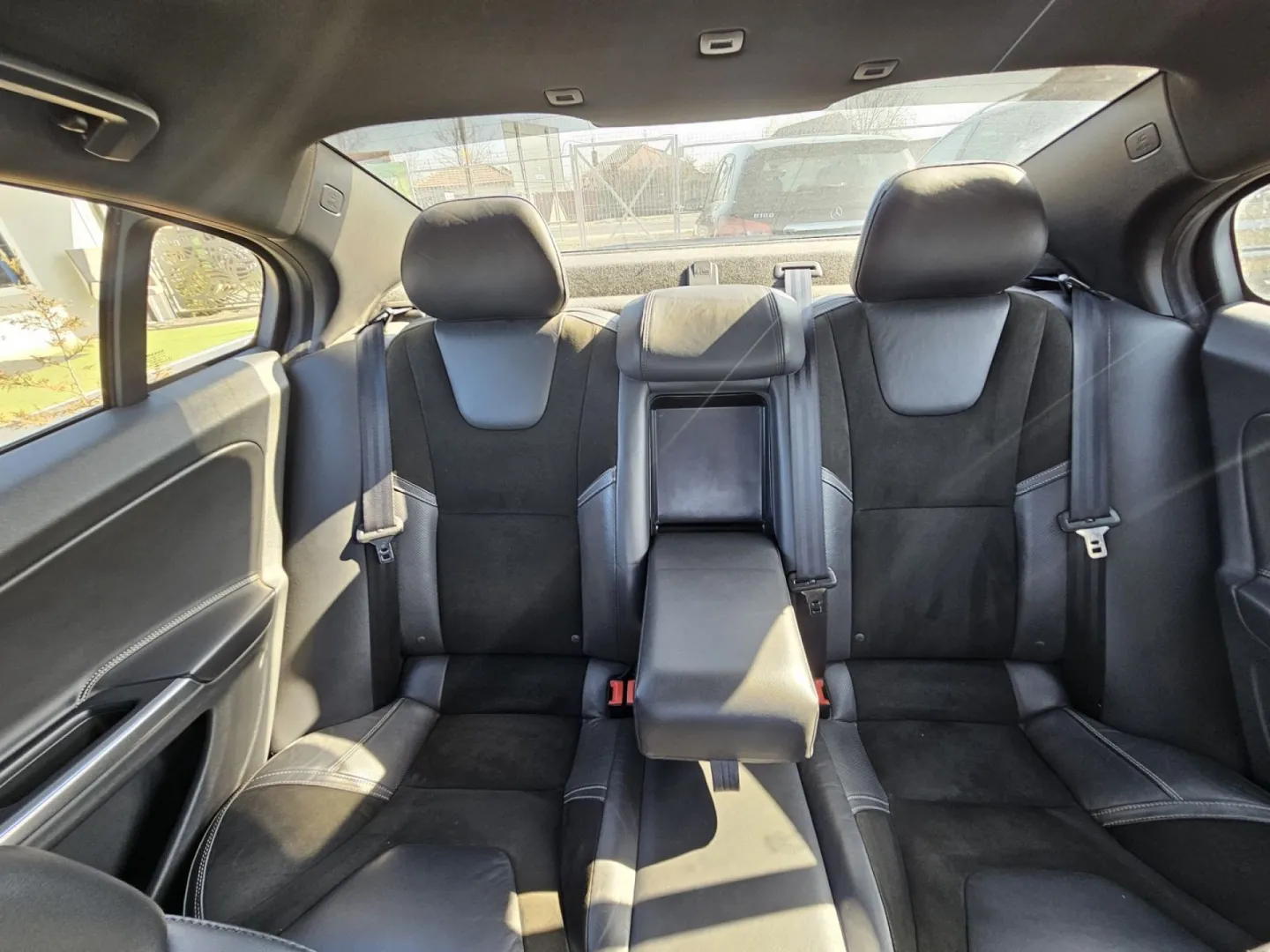 Cumpara/ Vinde online Volvo S60 2016 SH, la cel mai bun pret pentru tine!