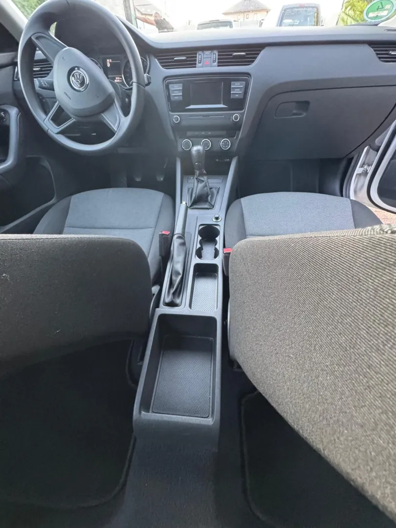 Cumpara/ Vinde online Skoda Octavia 2016 SH, la cel mai bun pret pentru tine!