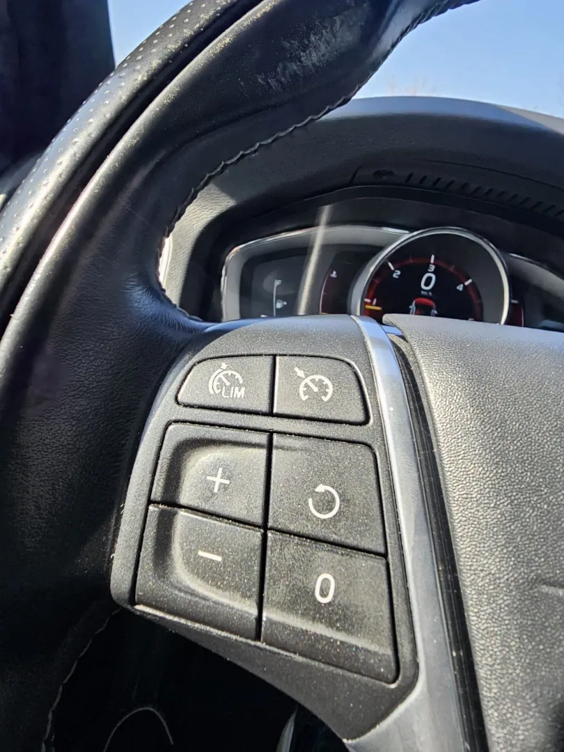 Cumpara/ Vinde online Volvo S60 2016 SH, la cel mai bun pret pentru tine!