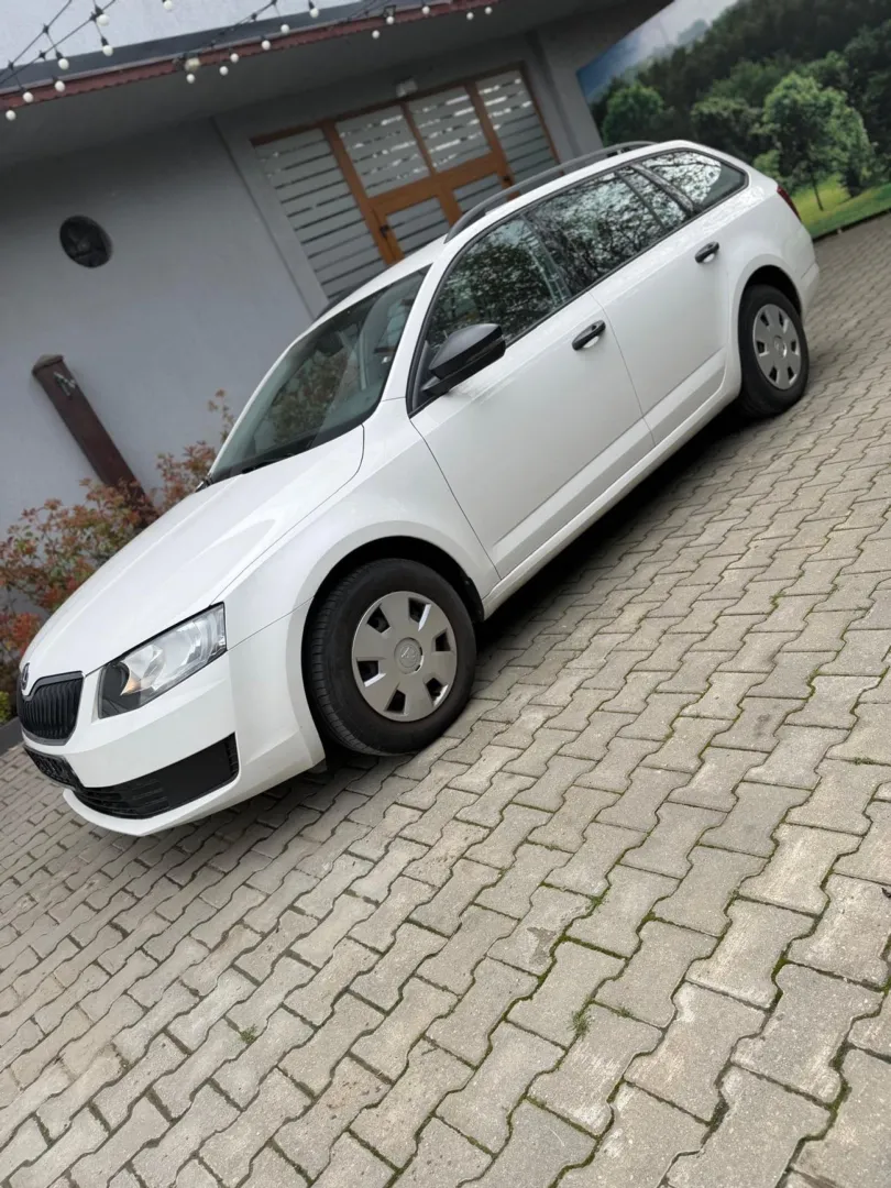 Cumpara/ Vinde online Skoda Octavia 2016 SH, la cel mai bun pret pentru tine!