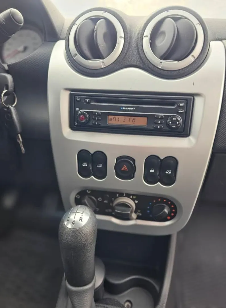 Cumpara/ Vinde online Dacia Sandero 2009 SH, la cel mai bun pret pentru tine!