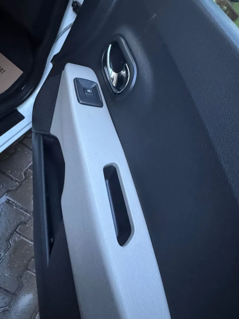 Cumpara/ Vinde online Dacia Lodgy 2015 SH, la cel mai bun pret pentru tine!