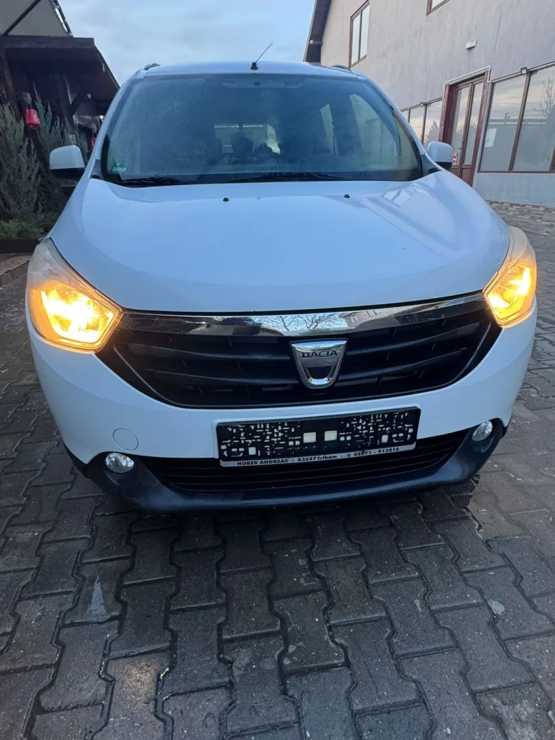 Cumpara/ Vinde online Dacia Lodgy 2015 SH, la cel mai bun pret pentru tine!