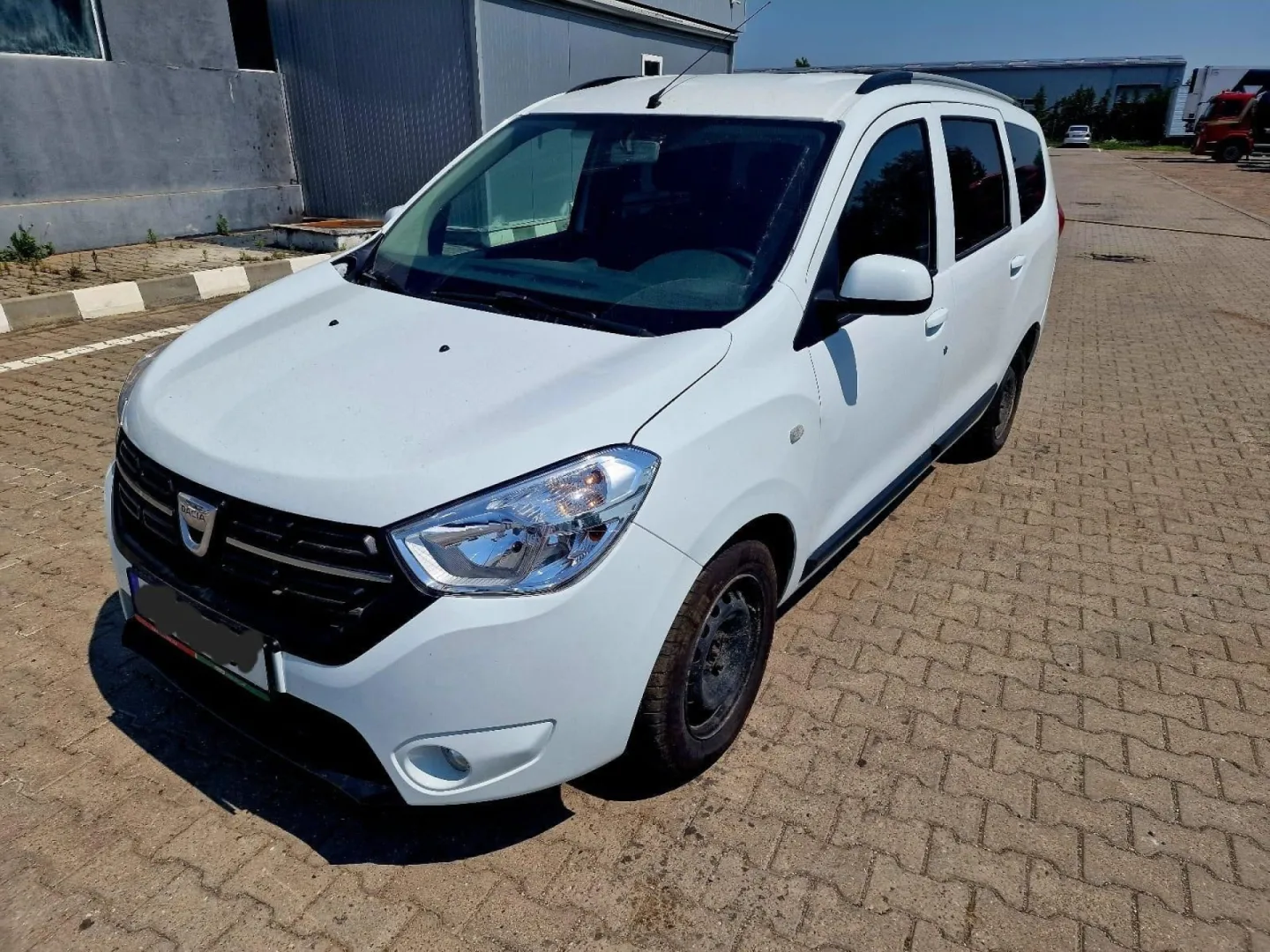 Cumpara/ Vinde online Dacia Lodgy 2019 SH, la cel mai bun pret pentru tine!