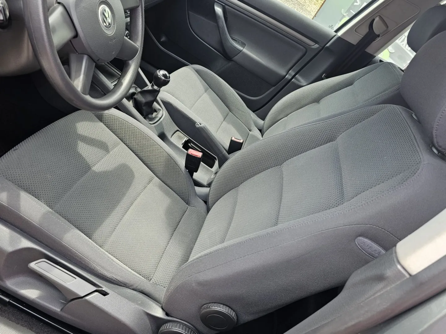 Cumpara/ Vinde online Volkswagen Golf 2008 SH, la cel mai bun pret pentru tine!