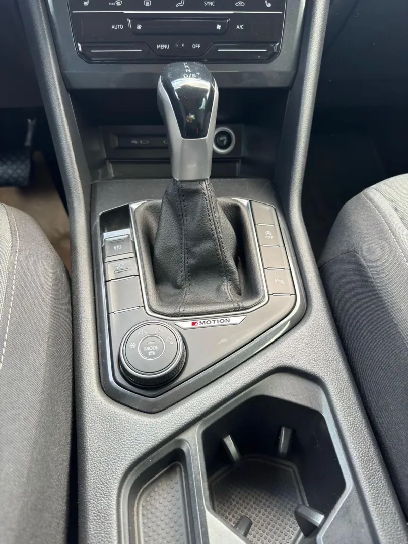 Cumpara/ Vinde online Volkswagen Tiguan 2022 SH, la cel mai bun pret pentru tine!