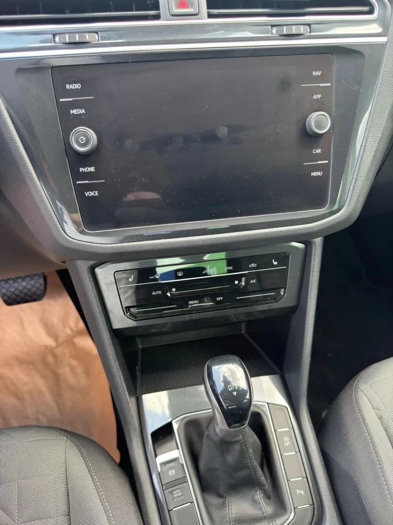 Cumpara/ Vinde online Volkswagen Tiguan 2022 SH, la cel mai bun pret pentru tine!