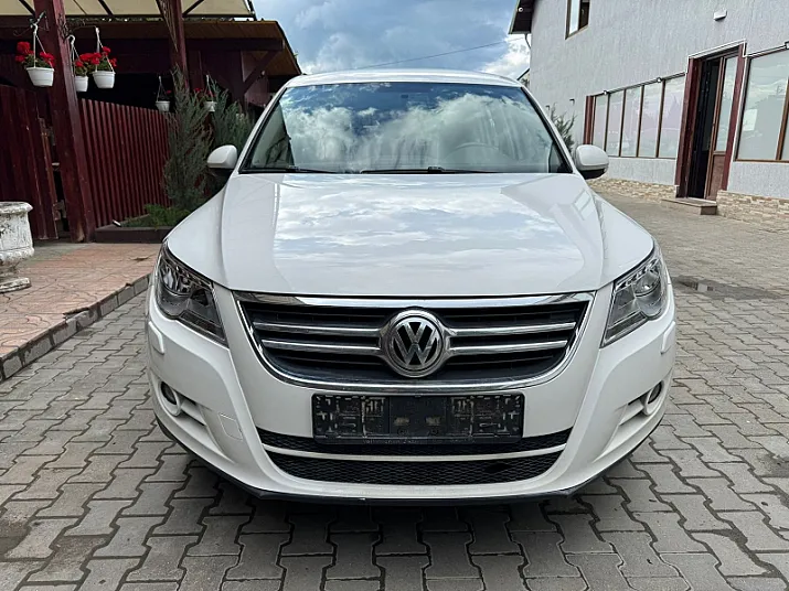 Cumpără / Vinde Volkswagen Tiguan 2009 SH, la cel mai bun pret pentru tine!