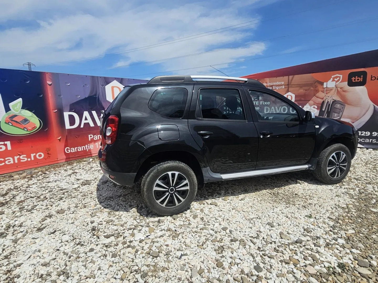 Cumpara/ Vinde online Dacia Duster 2011 SH, la cel mai bun pret pentru tine!