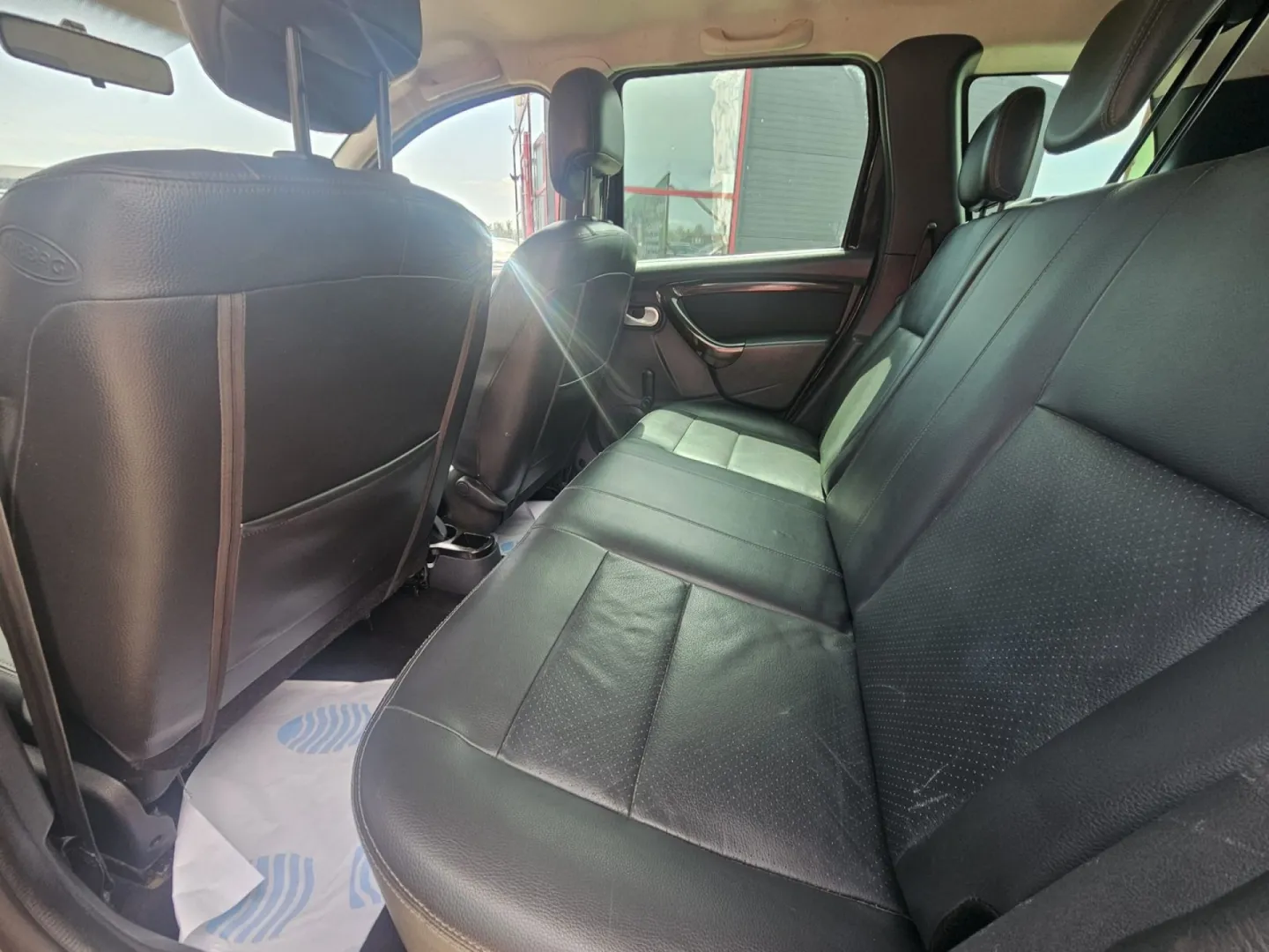 Cumpara/ Vinde online Dacia Duster 2011 SH, la cel mai bun pret pentru tine!