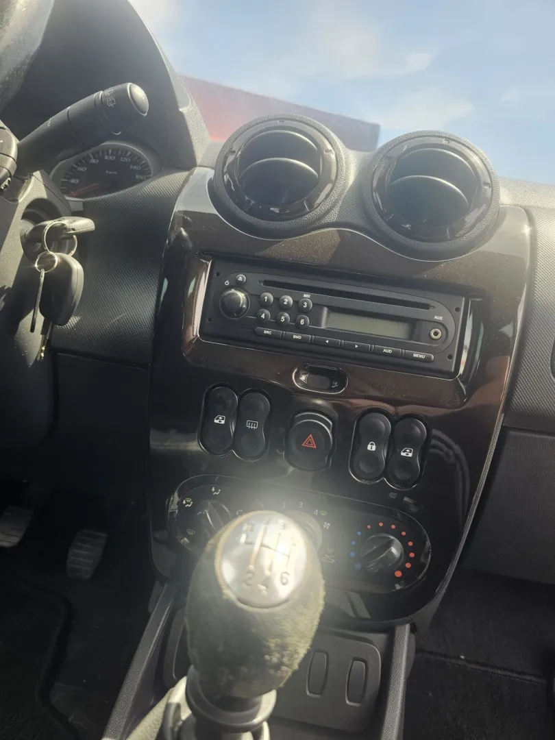 Cumpara/ Vinde online Dacia Duster 2011 SH, la cel mai bun pret pentru tine!
