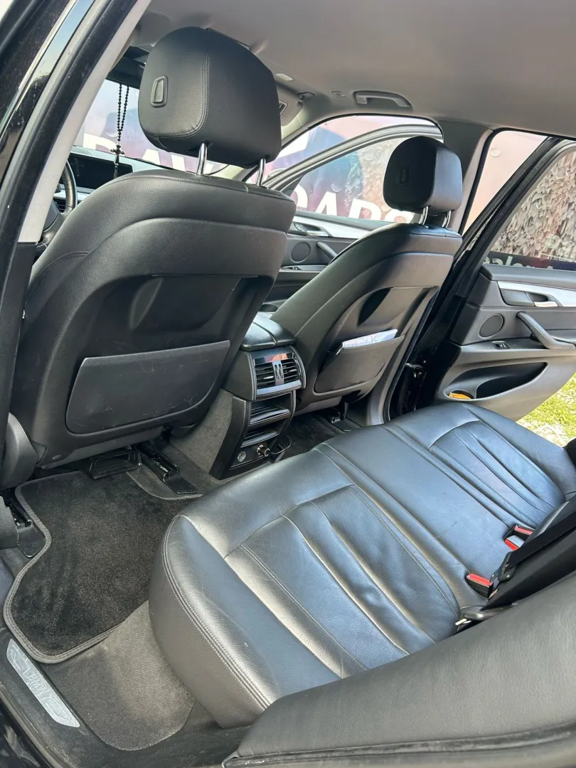 Cumpara/ Vinde online BMW X5 2015 SH, la cel mai bun pret pentru tine!