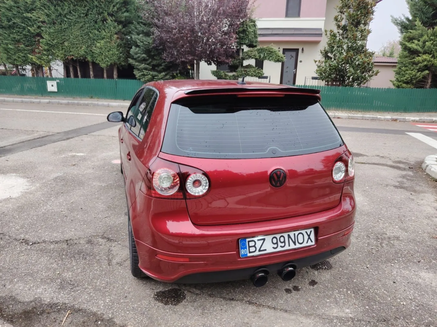 Cumpara/ Vinde online Volkswagen Golf 2006 SH, la cel mai bun pret pentru tine!