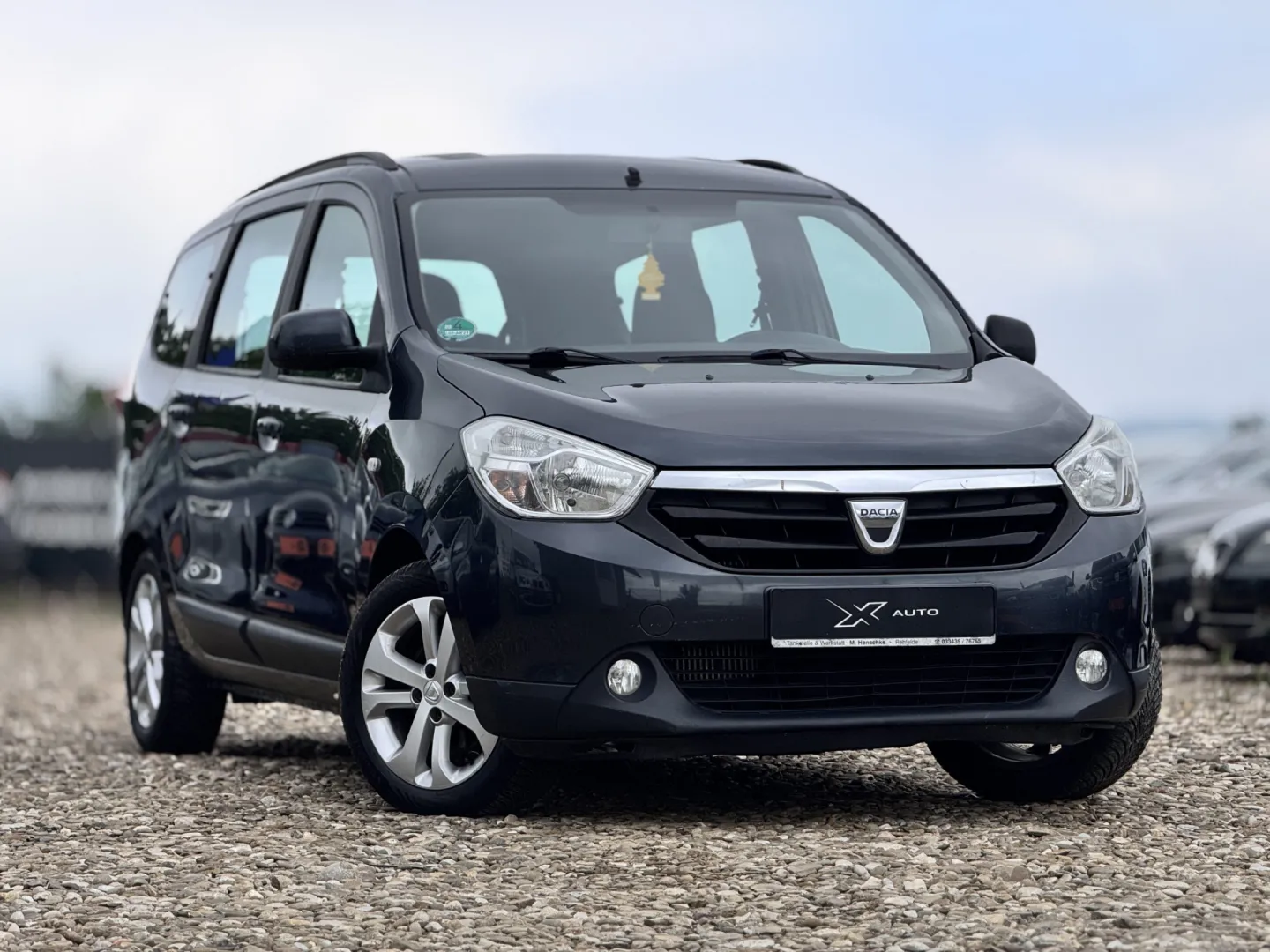Cumpara/ Vinde online Dacia Lodgy 2012 SH, la cel mai bun pret pentru tine!